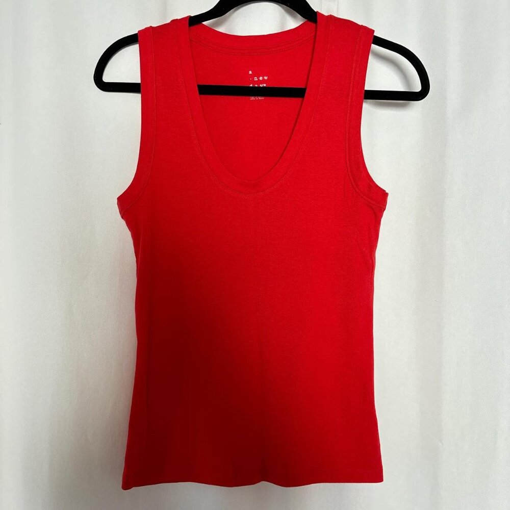 Super Clean Probably Never Worn Target tank